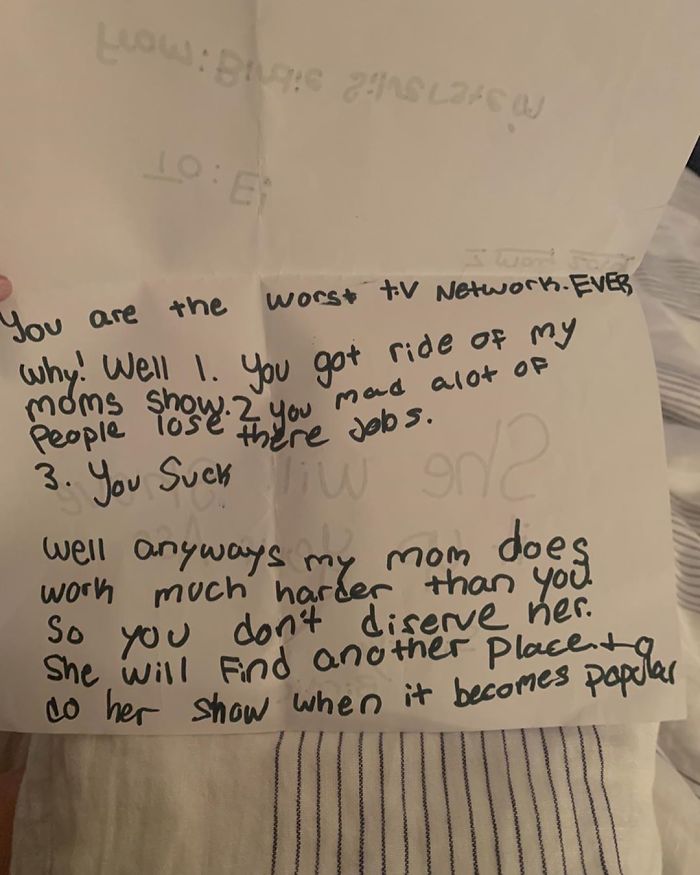 People Are "Disgusted" With Busy Philipps' Reaction To Her Show's Cancellation And Her 11-YO's Letter To The Network People Are "Disgusted" With Busy Philipps' Reaction To Her Show's Cancellation And Her 11-YO's Letter To The Network