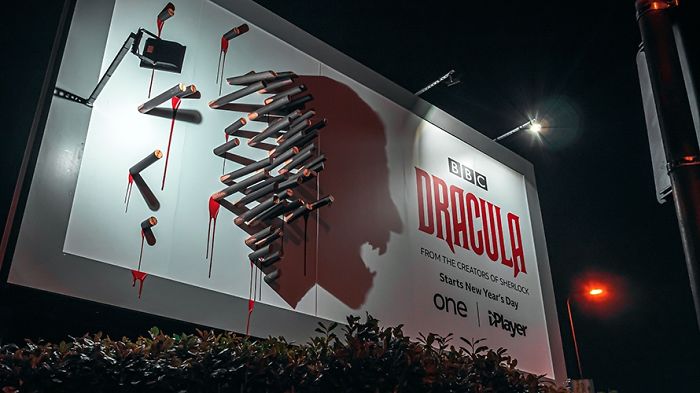 BBC's Dracula Billboard Confuses People During The Daytime But Grabs Attention At Night BBC's Dracula Billboard Confuses People During The Daytime But Grabs Attention At Night