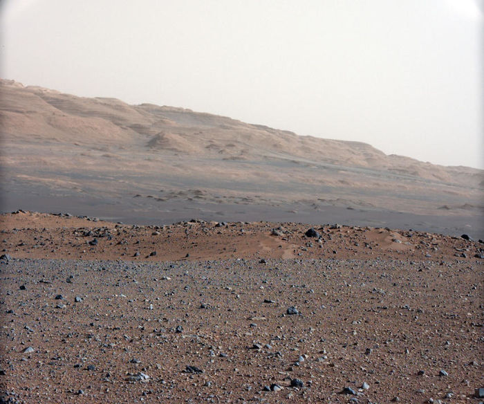 Focusing The 34-Millimeter Mastcam