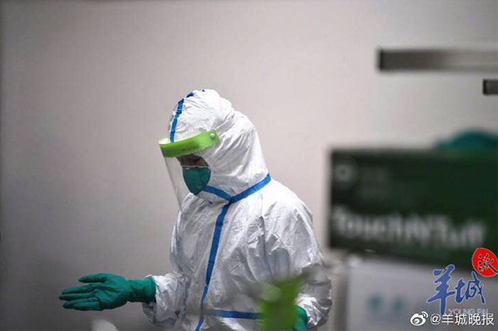 30 Pics That Show The Realities Of Medical Staff Working In Wuhan 30 Pics That Show The Realities Of Medical Staff Working In Wuhan