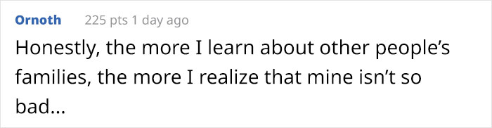 Parents Tell Their Daughter They're Removing Her From The Will Because She Has No Kids, So She Ruins Their Holidays Parents Tell Their Daughter They're Removing Her From The Will Because She Has No Kids, So She Ruins Their Holidays