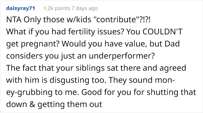 Parents Tell Their Daughter They're Removing Her From The Will Because She Has No Kids, So She Ruins Their Holidays Parents Tell Their Daughter They're Removing Her From The Will Because She Has No Kids, So She Ruins Their Holidays