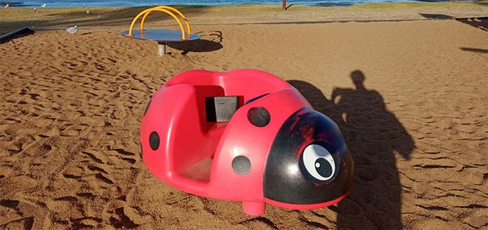 Kids Don't Want To Go On A Family Trip, So Their Parents Take Their Modem Instead Kids Don't Want To Go On A Family Trip, So Their Parents Take Their Modem Instead