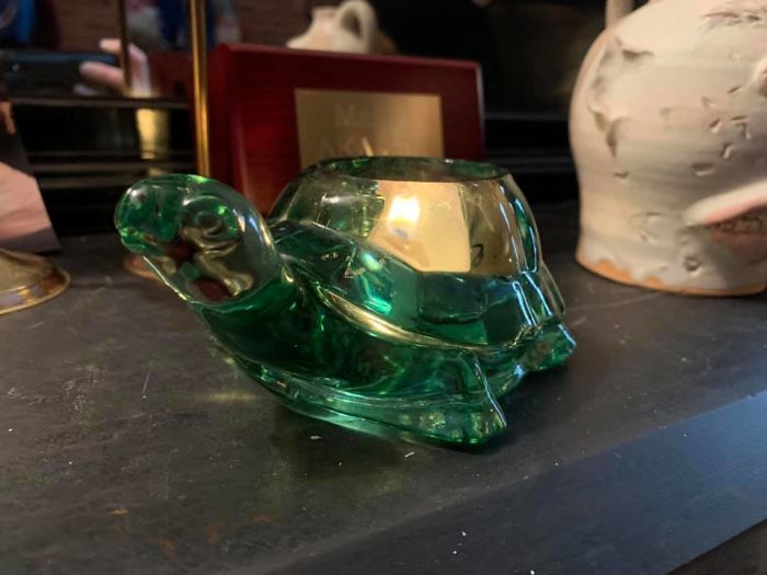 2 Years Ago, The Turtle I’d Had For Over 13 Years Passed Away. She Only Had Three Legs When I Rescued Her. A Few Weeks After She Died I Saw This Adorable Votive Holder In The Local Goodwill. Picked It Up And It Was Also Missing The Same Back Leg! 