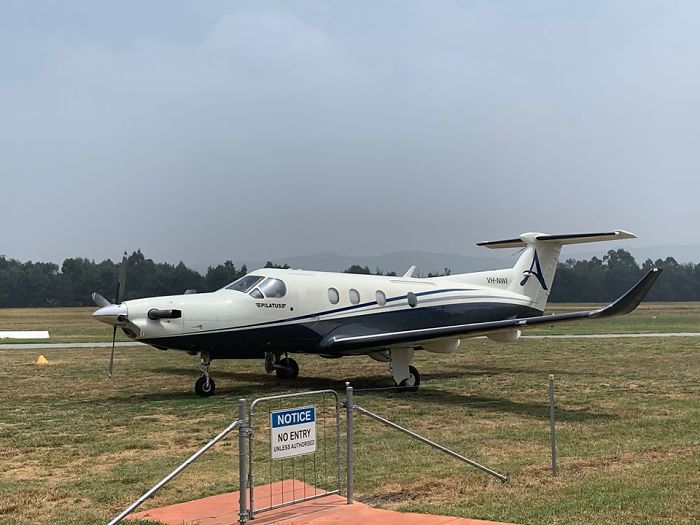 Animals Who Survived Australian Fires Are Starving, So These Planes Dropped Tons Of Vegetables For Them Animals Who Survived Australian Fires Are Starving, So These Planes Dropped Tons Of Vegetables For Them