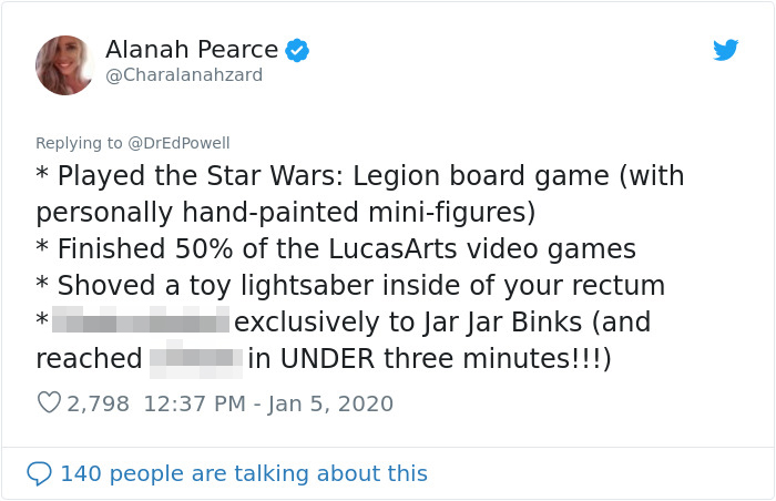 Obnoxious Star Wars Fandom “Gatekeeper” Is Told Off By The Co-Writer Of Star Wars Books