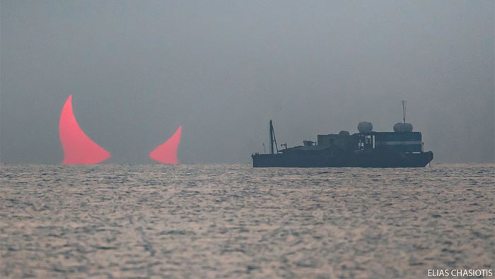 ‘Devil’s Horns’ Sunrise Photo Goes Viral And It’s 100% Real