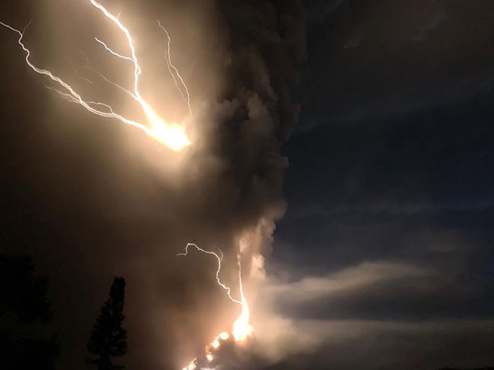 Taal-Volcano-Eruption-Photos-Philippines