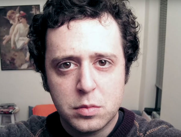 Guy Takes Selfies Every Day For 20 Years, Shows How Subtle Changes Create A Big Difference At The End Guy Takes Selfies Every Day For 20 Years, Shows How Subtle Changes Create A Big Difference At The End