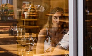 I Try To Prove That An Expensive Camera Doesn’t Matter By Photographing With One Of The Most Underrated And Cheap Cameras