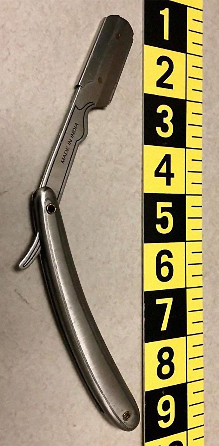 Straight Razors Or Safety Razors Must Be Packed In Checked Luggage