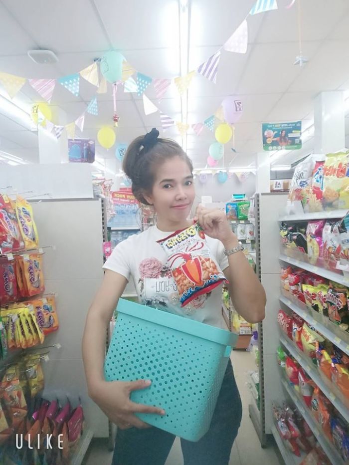 Unusual-Ways-People-Dealing-Plastic-Bag-Ban-Thailand