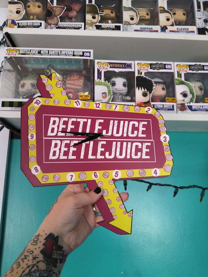 Weird And Awesome Beetlejuice Clock That I Found Today At A Salvation Army In Brockton Ma! I Love It So Much And It'll Fit In Great With My Beetlejuice Pops!