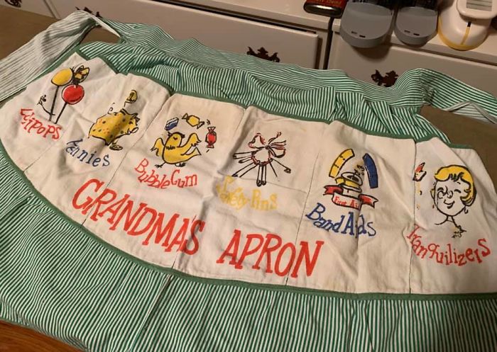 Grandma’s Apron With Pockets For Lollipops, Pennies, Bubblegum, Safety Pins, Bandaids And Tranquilizers