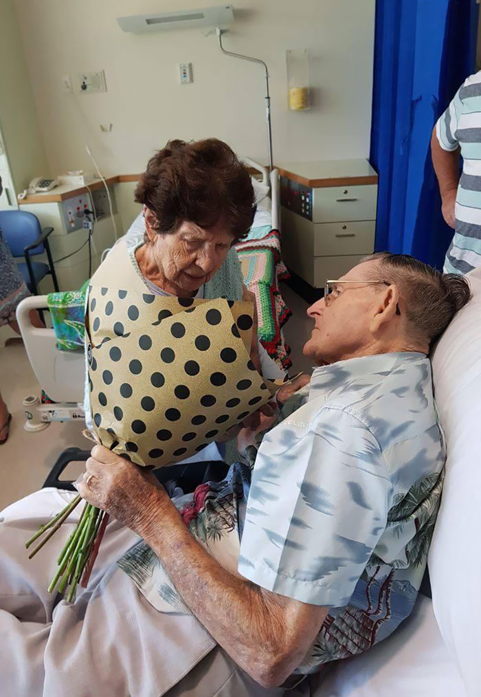 Australian Paramedics Took This Man Specifically To The Hospital That His Wife Was Being Treated At After Learning That He Hadn’t Been Able To See Her For A While