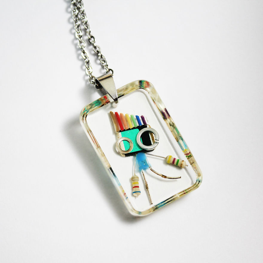 I Turned Electronic Components Into Adoptable Tiny Robots