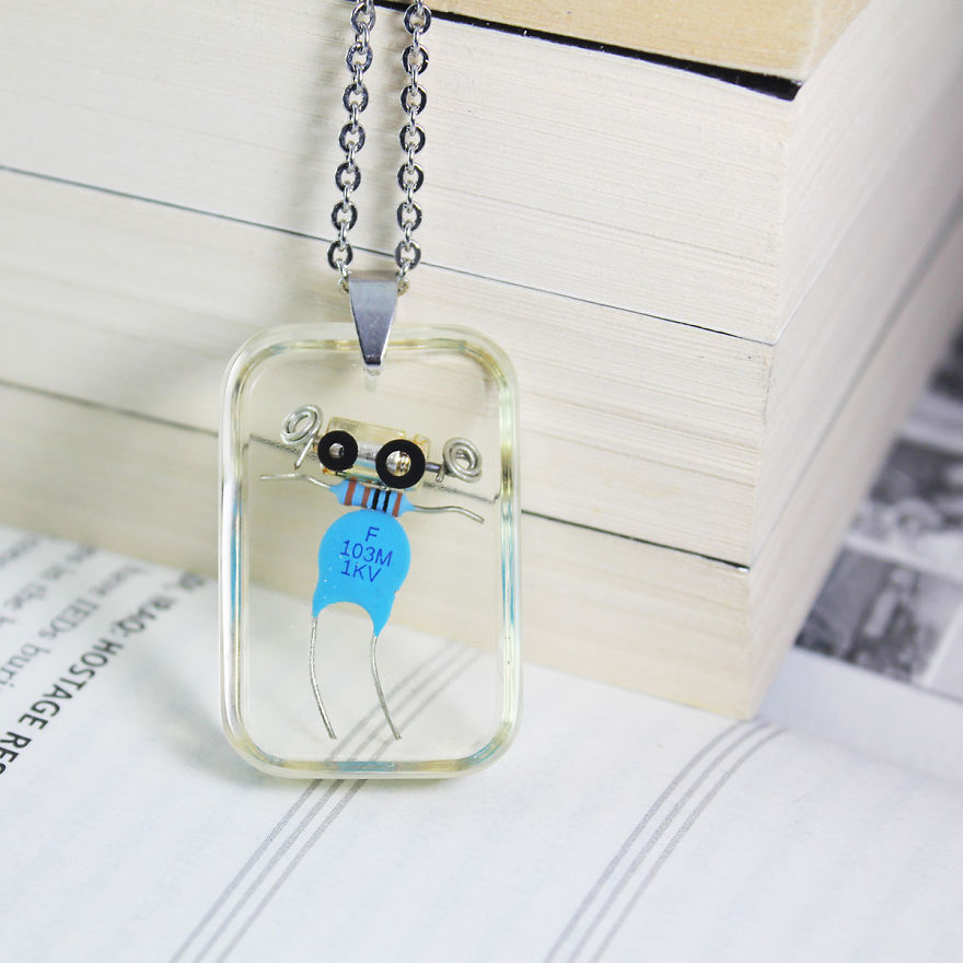 I Turned Electronic Components Into Adoptable Tiny Robots