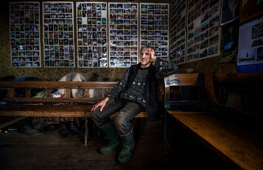 I Documented The Life Of The Elders From Transylvania.