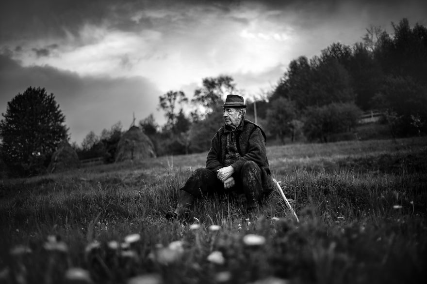 I Documented The Life Of The Elders From Transylvania.