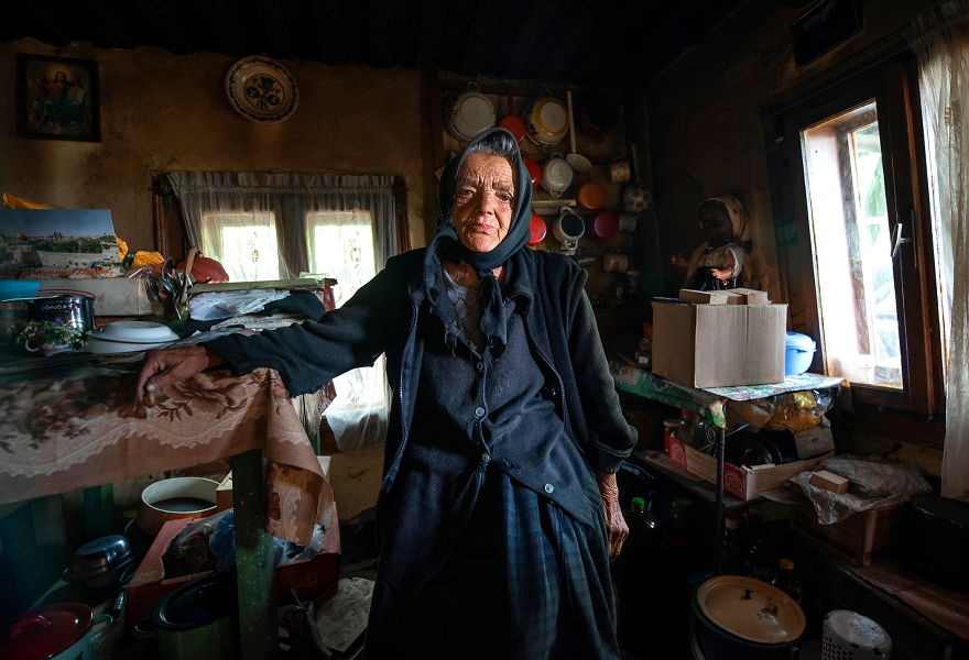 I Documented The Life Of The Elders From Transylvania.
