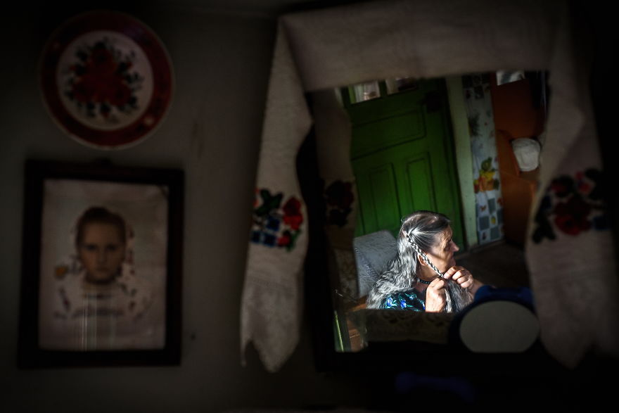 I Documented The Life Of The Elders From Transylvania.