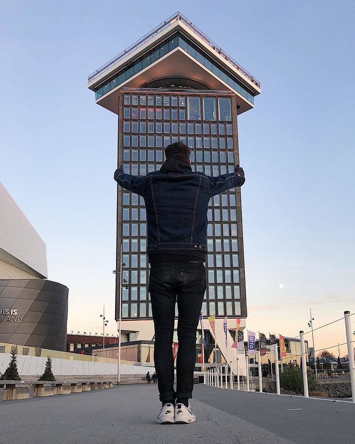 Here Are My 30 Best Optical Illusions That Were Made Without Any Editing Software