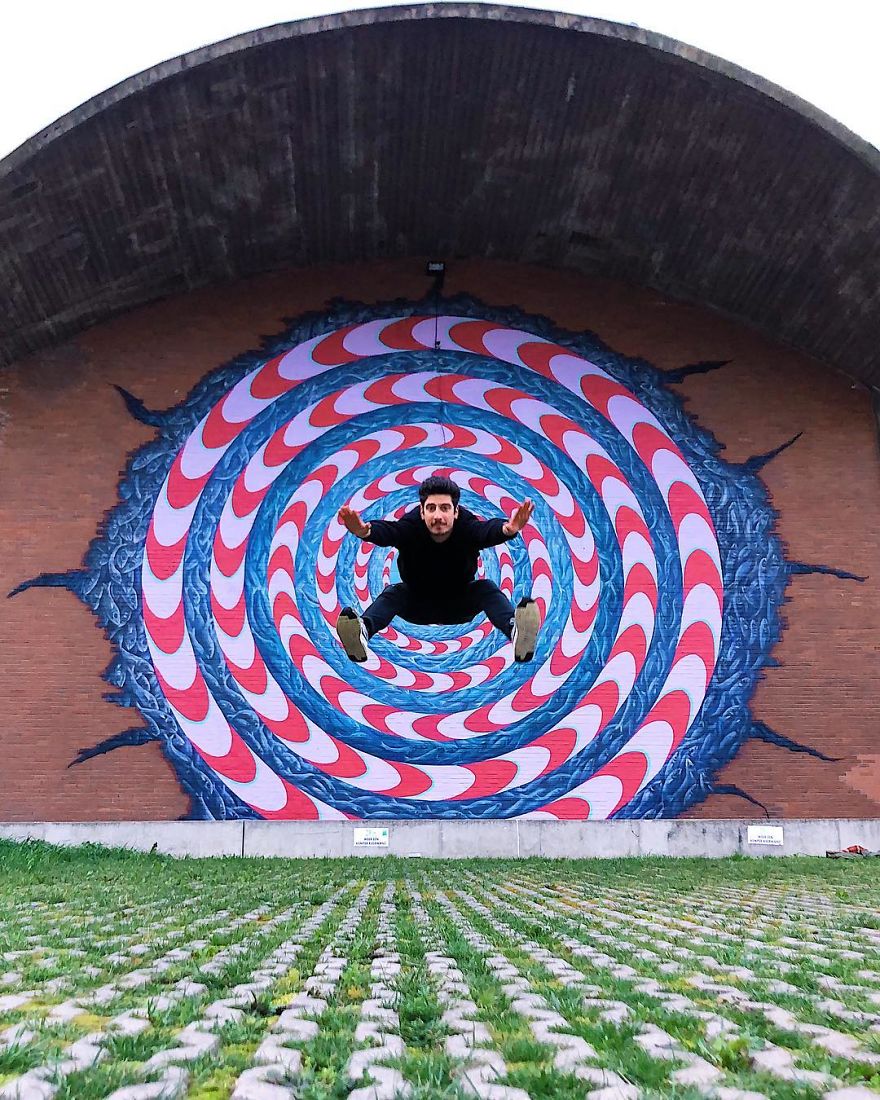 10 Images Of Reality With A Twist.