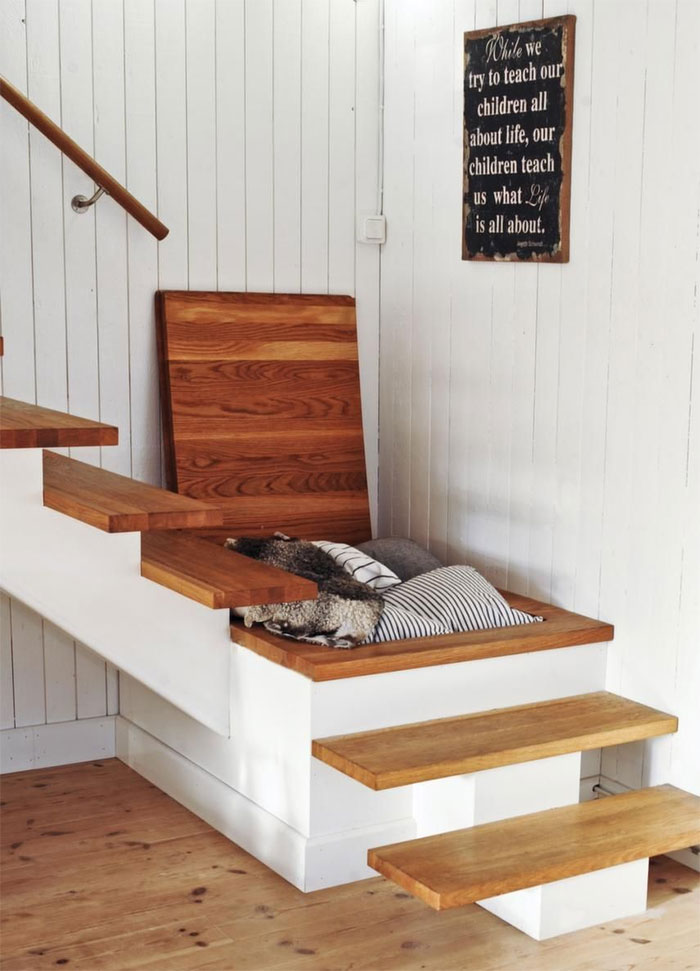 Store Things In Your Stairs