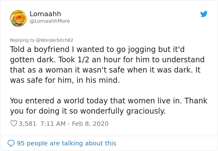 Woman Gets Followed Home By Three Strangers, Hugs This Black Guy And Asks Him To Help Her Woman Gets Followed Home By Three Strangers, Hugs This Black Guy And Asks Him To Help Her