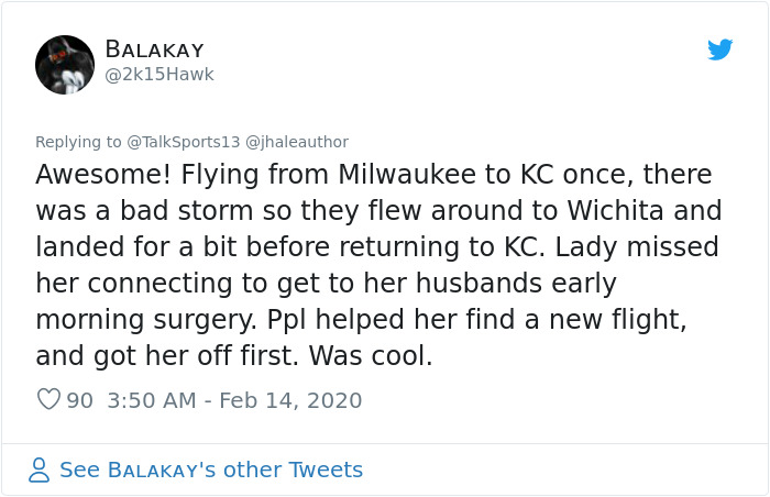 This Dad Flew At The Very Back Of The Plane, Everybody Sat Still And Let Him Leave First So He Wouldn't Miss His Father-Daughter Dance