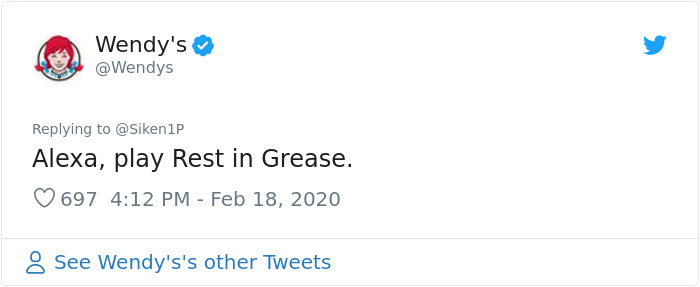 Burger King Tries To Test A New French Fry Burger, Wendy's Roasts Them So Bad, People Are In Awe Burger King Tries To Test A New French Fry Burger, Wendy's Roasts Them So Bad, People Are In Awe