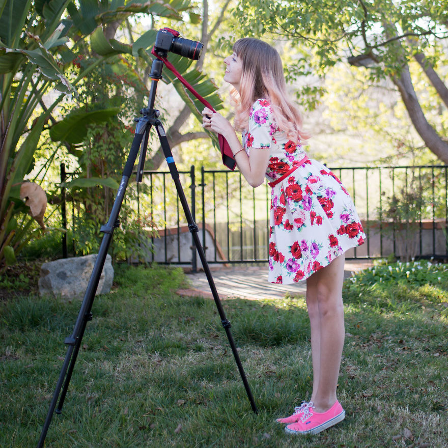 Here Are 25 Photographs From The Couples Photoshoot I Did With My Camera Because I Didn't Have A Date