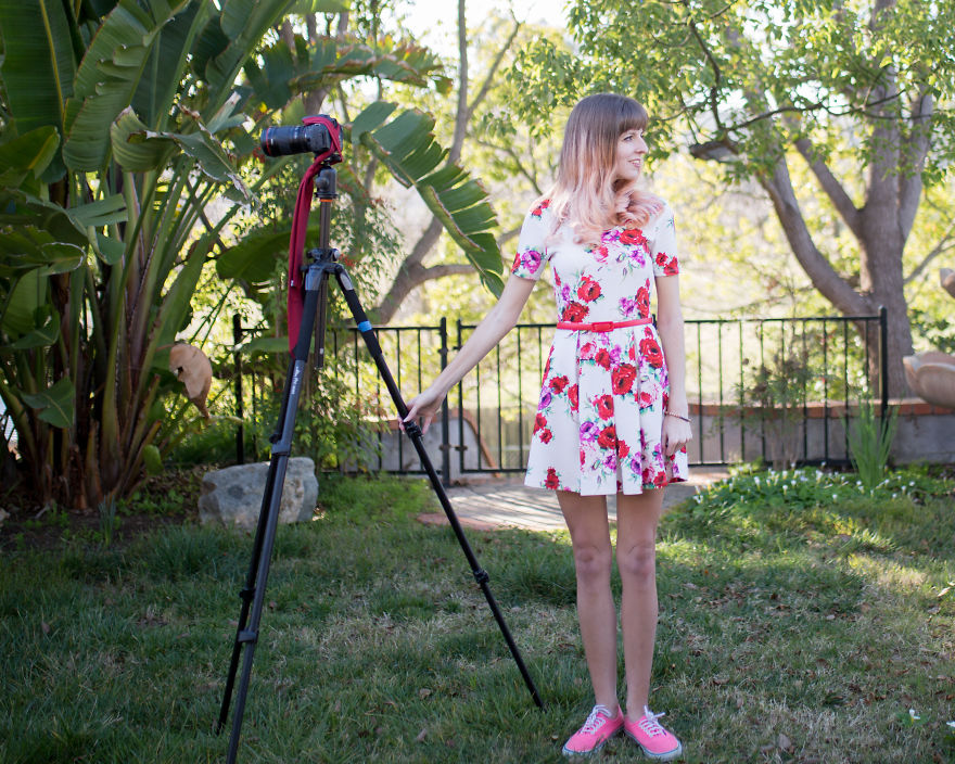 Here Are 25 Photographs From The Couples Photoshoot I Did With My Camera Because I Didn't Have A Date