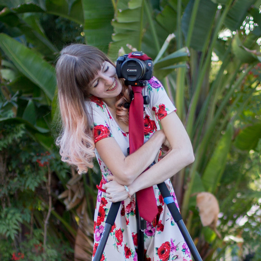 Here Are 25 Photographs From The Couples Photoshoot I Did With My Camera Because I Didn't Have A Date