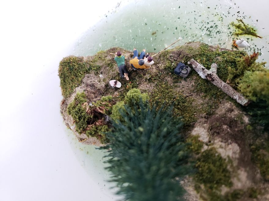 I Created A Miniature Scene In A Bowl
