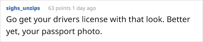 Mom Posts A Hilarious Selfie Posing Next To Her Daughter’s Drawing