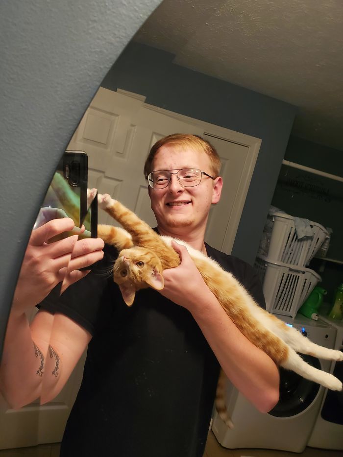 Elliot Is A Long Boi (3,5 Months)