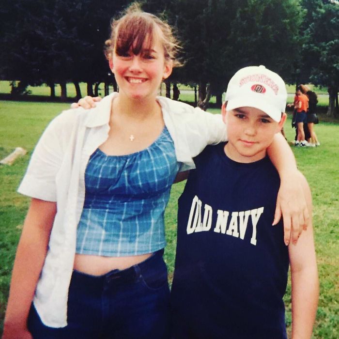 16 Years Later We Got Married. Must’ve Been The Crop Top Because It Certainly Was Not The Teeth