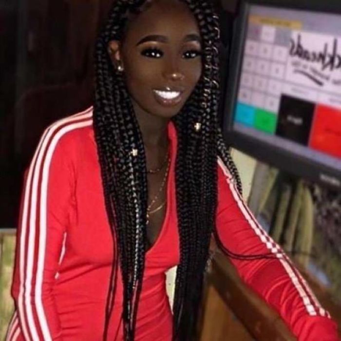 Saw This On Pinterest. Girl Went Crazy With The Smoothing Tool. Her Face Literally Looks Like A Sim To Me