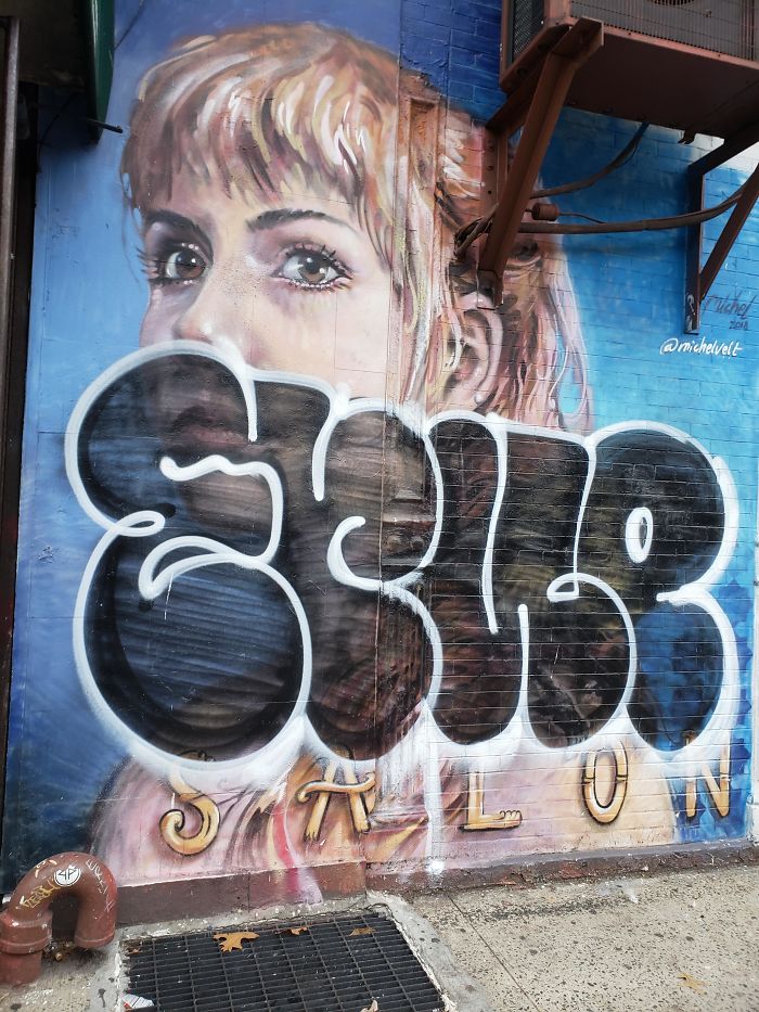 Tagging Over Someone Else's Artwork Because You're A Talentless Little Prick