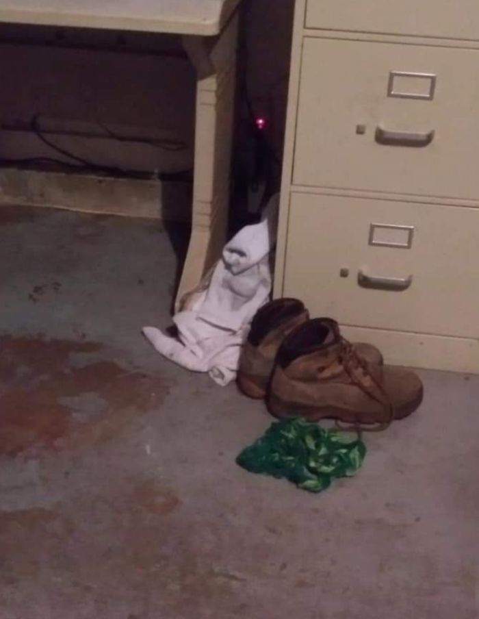 My Mom Sent Me This And Asked, "Am I Going Crazy Or Does This Look Like A Little Old Lady With Her Legs Crossed Holding Something In Her Lap With A Handkerchief On Her Head?"