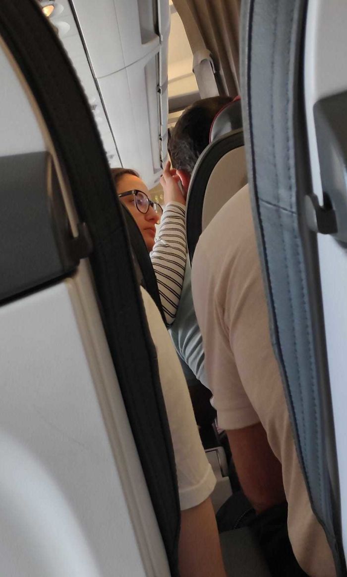 On My Flight To Germany. She Was Squeezing His Pimples For About 1 Hour. He Even Took His Shirt Off, So That She Could Squeeze The Pimples On His Back