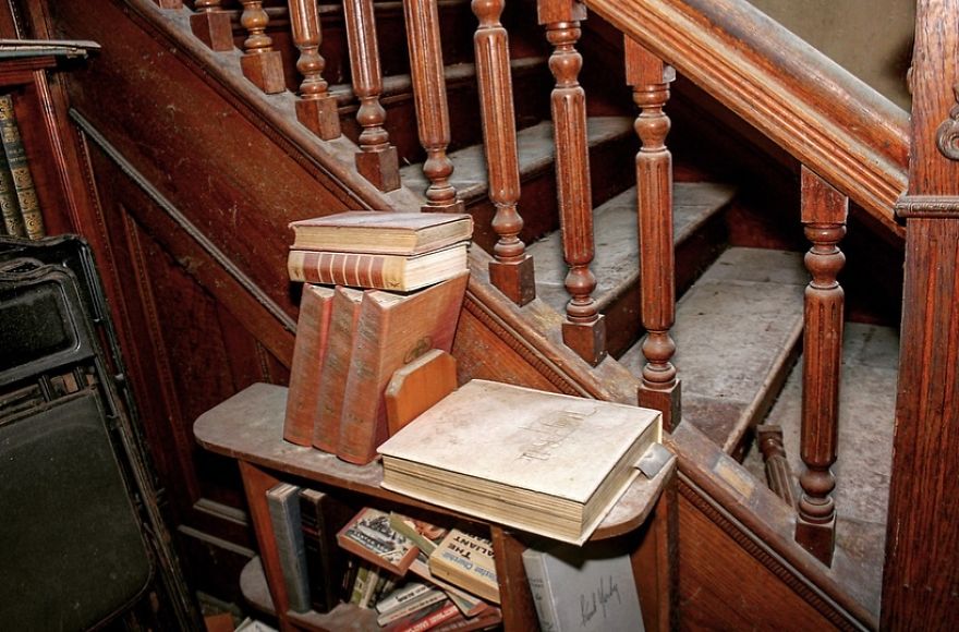 Exploring Abandoned Homes Throughout Rural Wisconsin