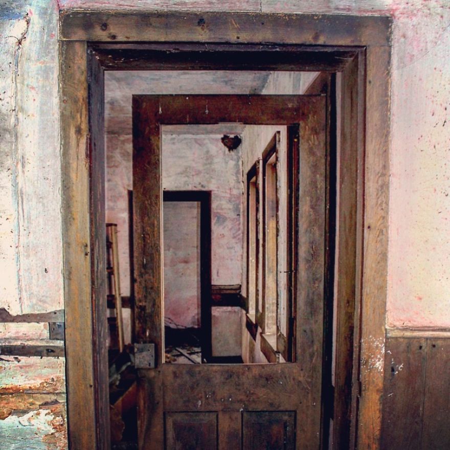 Exploring Abandoned Homes Throughout Rural Wisconsin