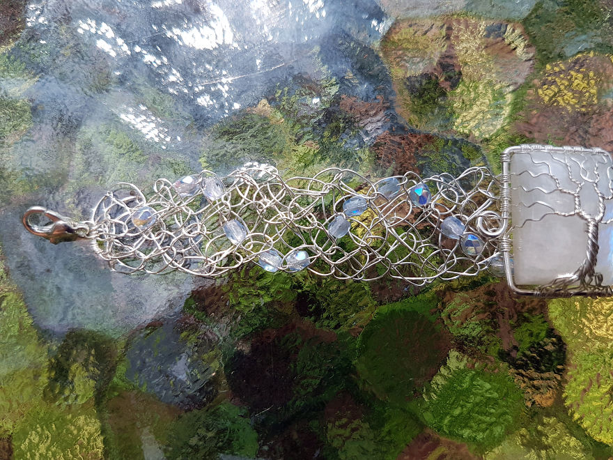 I Use Wire Instead Of Yarn To Crochet