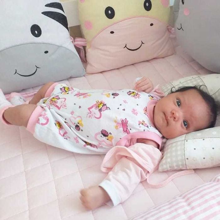 Dad Spends Months Talking To His Baby In The Womb, She Reacts To His Voice With The Biggest Smile Once Born Dad Spends Months Talking To His Baby In The Womb, She Reacts To His Voice With The Biggest Smile Once Born