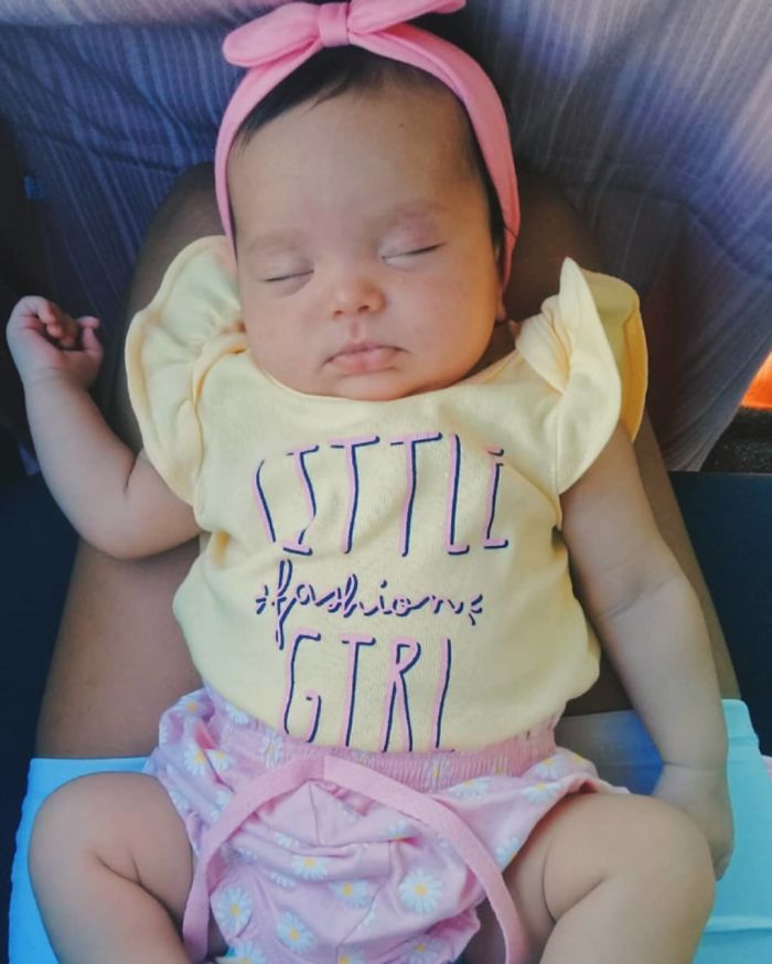 Dad Spends Months Talking To His Baby In The Womb, She Reacts To His Voice With The Biggest Smile Once Born Dad Spends Months Talking To His Baby In The Womb, She Reacts To His Voice With The Biggest Smile Once Born