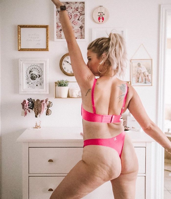 Someone Makes A Post About Strong Women Who Celebrate Their Natural Bodies, Illustrates It With The Perfect Example Someone Makes A Post About Strong Women Who Celebrate Their Natural Bodies, Illustrates It With The Perfect Example