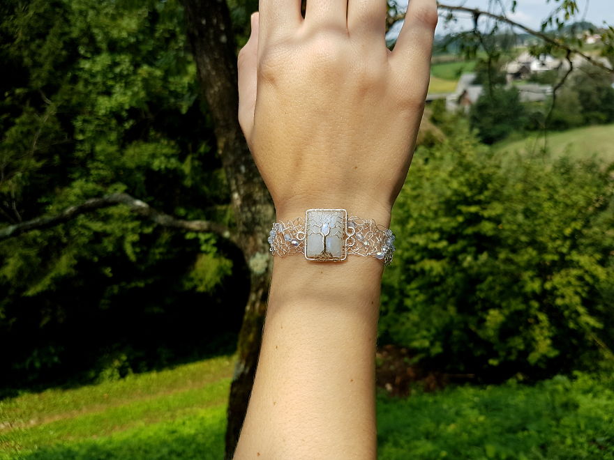 I Use Wire Instead Of Yarn To Crochet