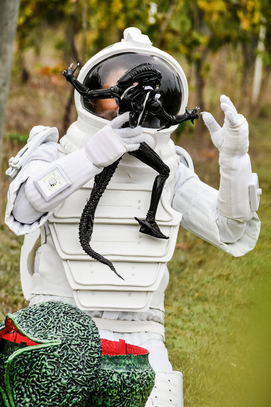 The Alien Maternity Photoshoot Xenomorph Turns One